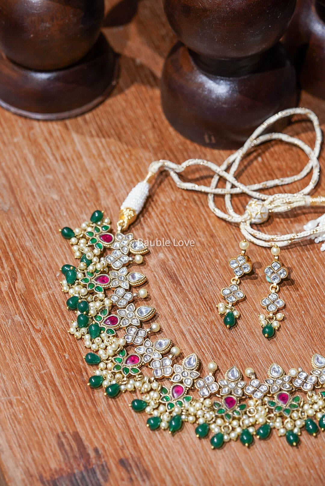 Ketki Jadau Choker Set