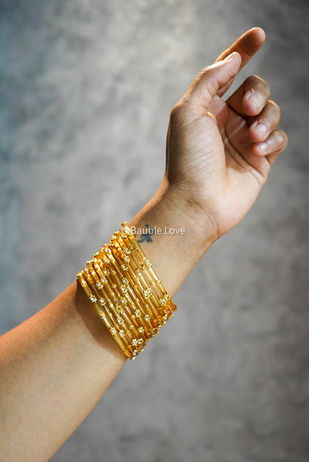 Tyohaar Glass Bangle (Set of 12)