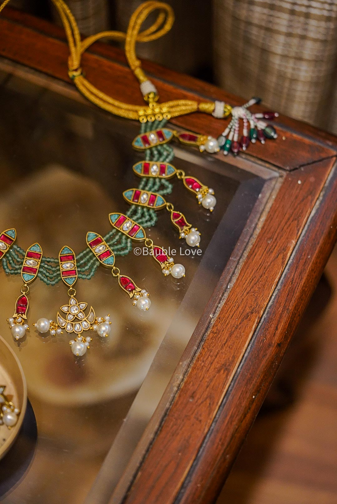 Milan Jadau Choker (Multicolour)