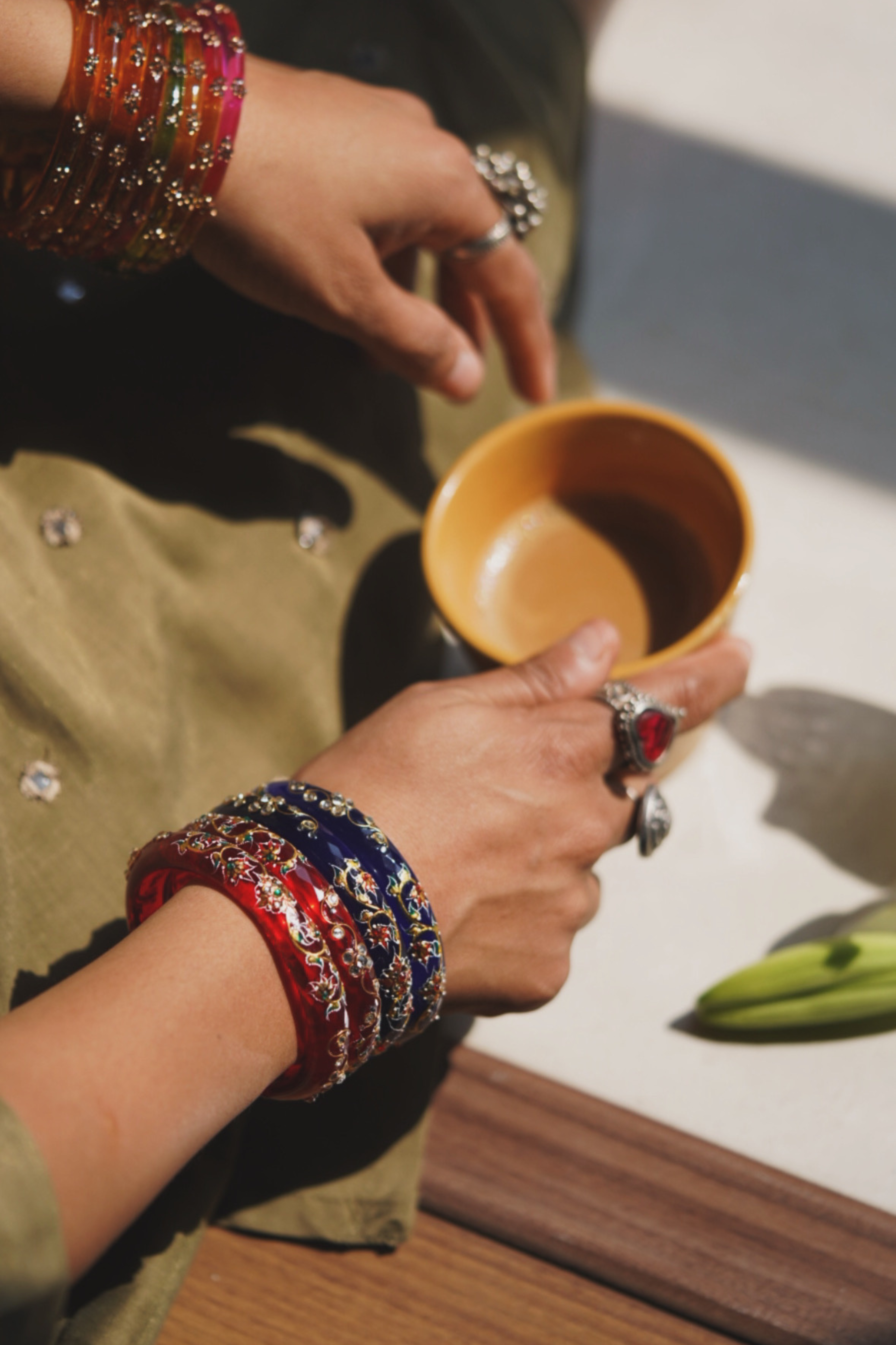 Hunar Crystal Bangle (Set of 2)