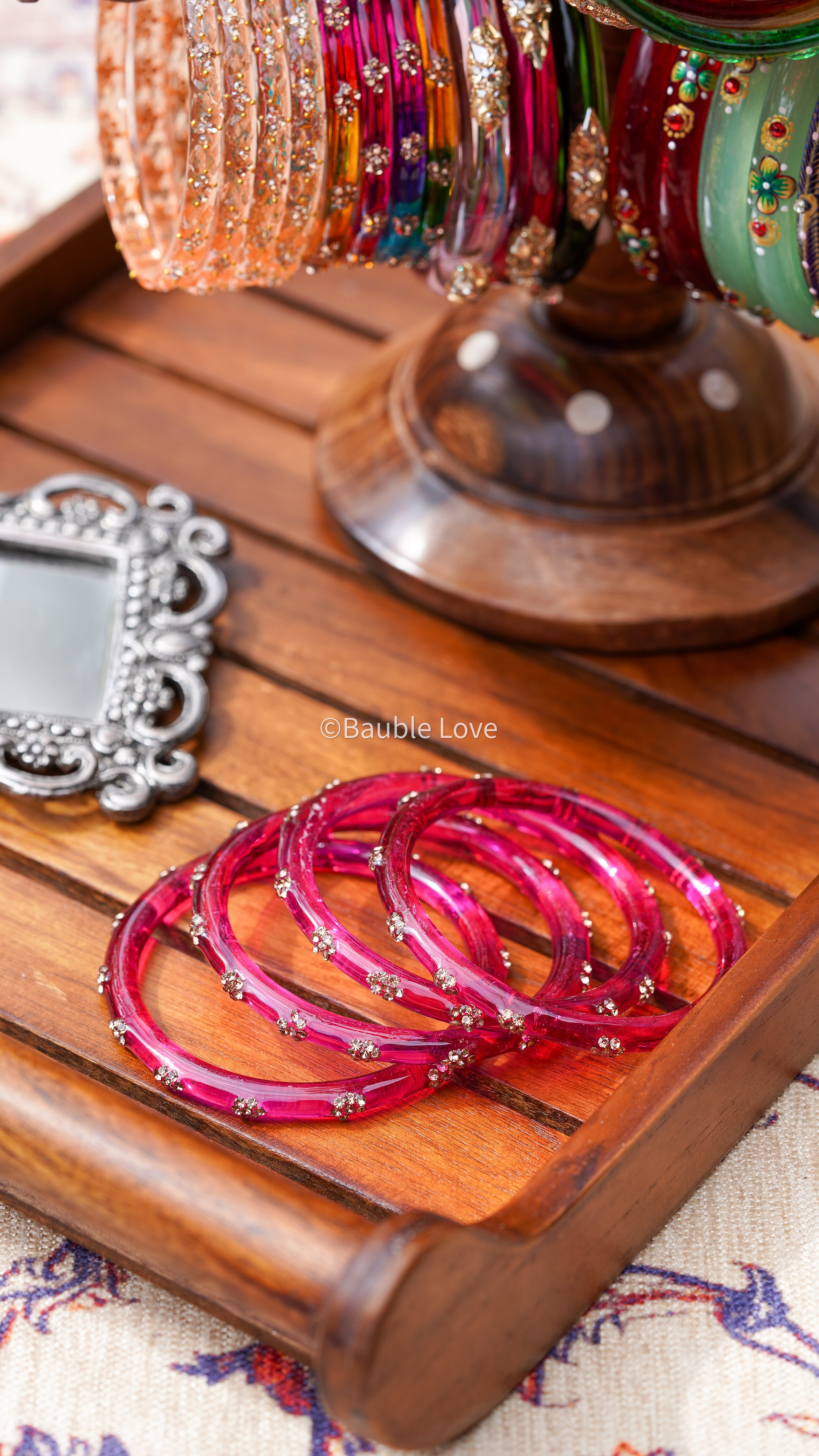 Ella Glass Bangle (Set of 4)