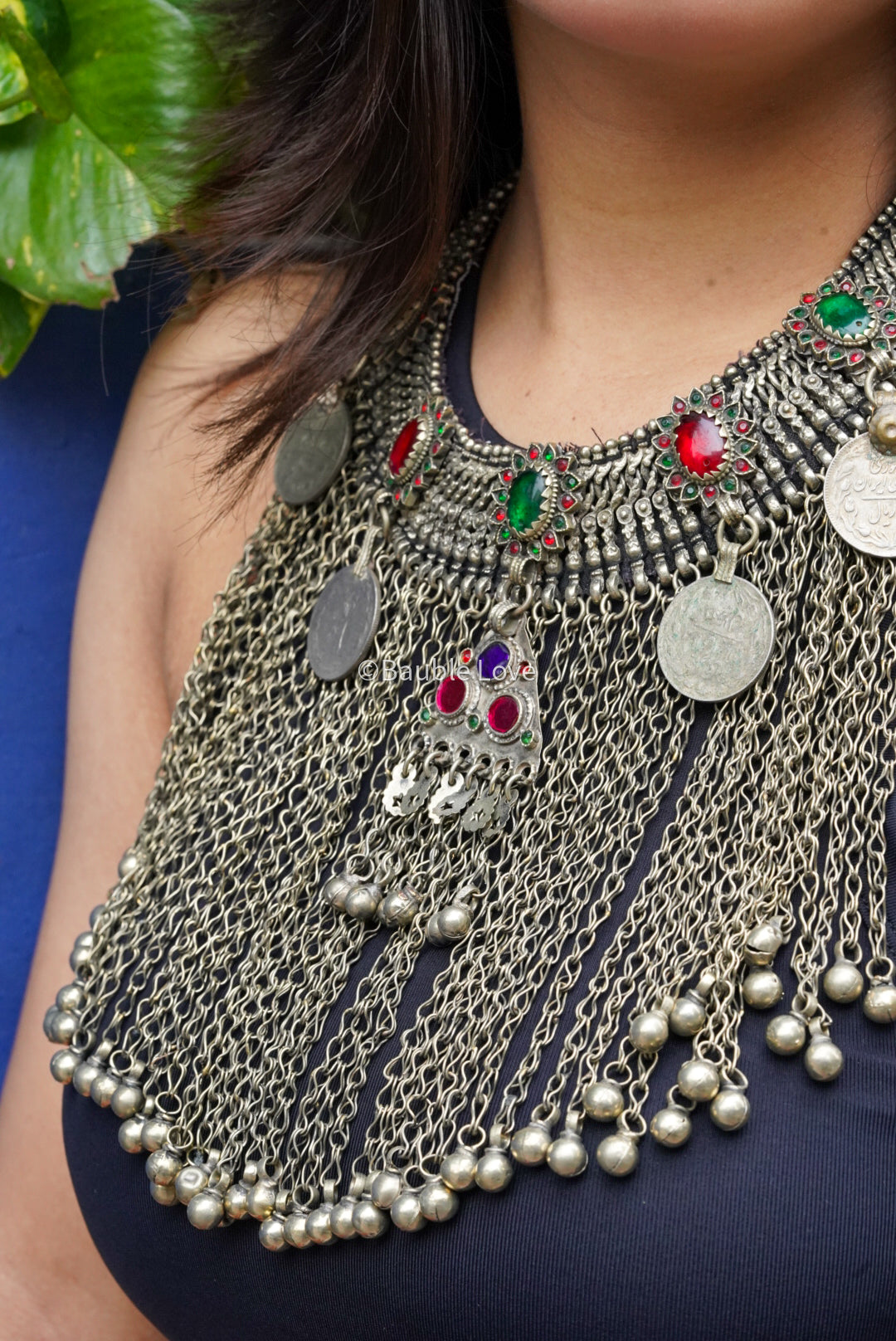 Shrey Afghan Choker