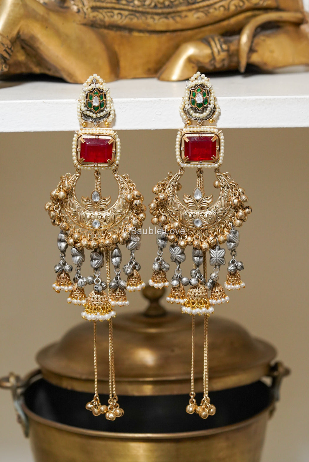 Naina Chandbali Earrings