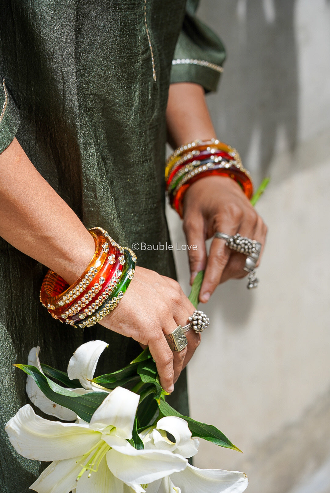 Mirai Kundan Glass Bangle