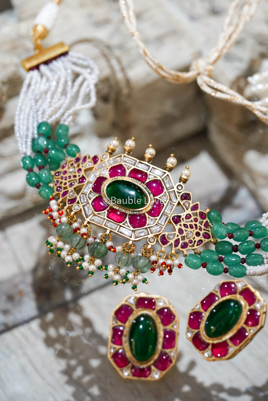 Ruhaan Jadau Choker Set