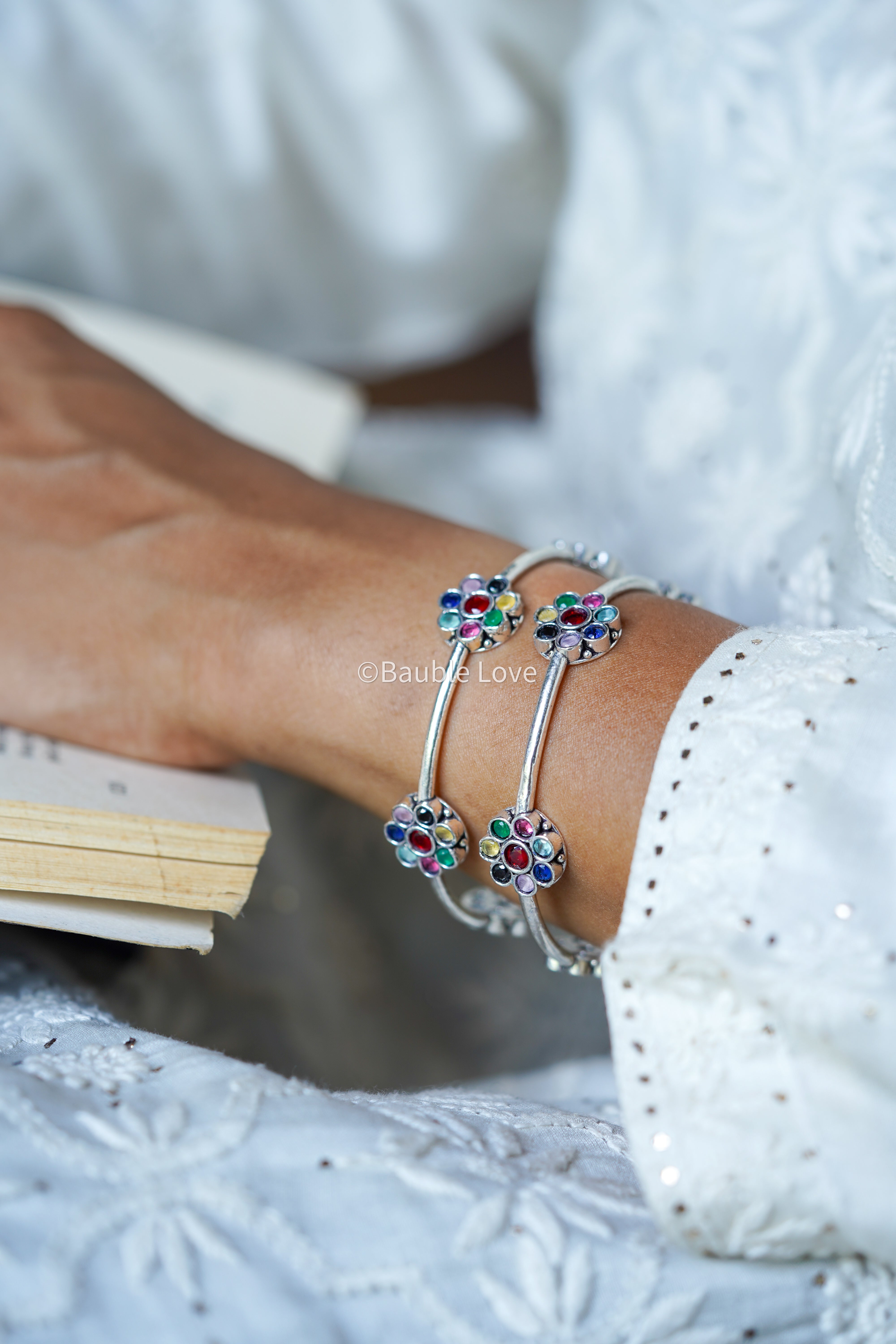Ella Brass Bangle