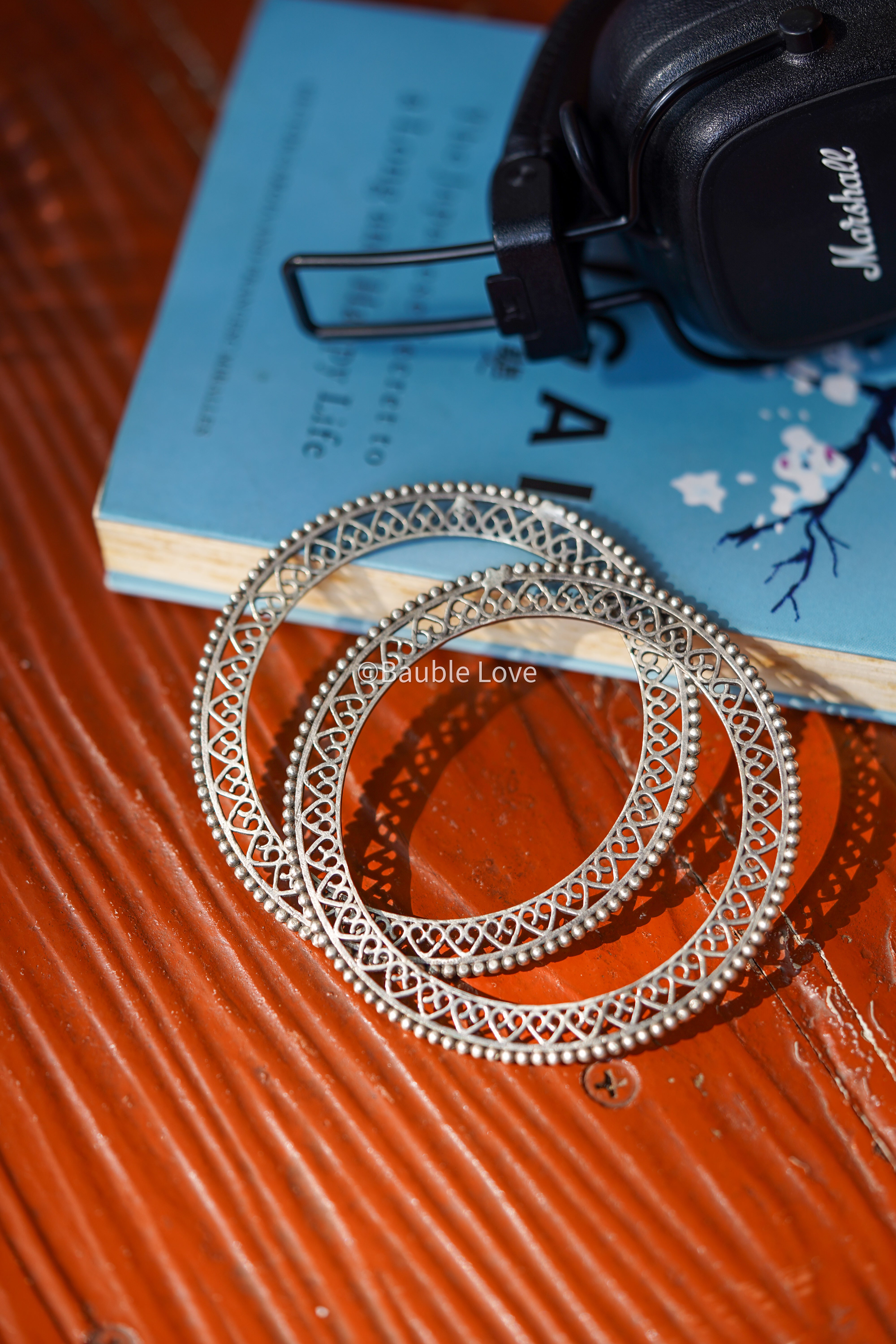 Eva Filigree Bangle