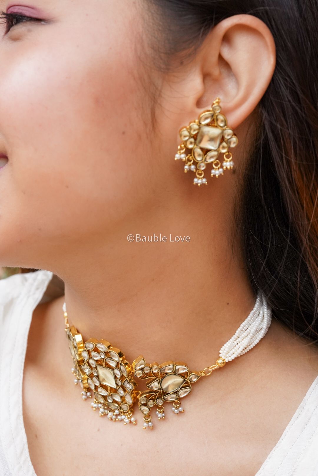 Bianaca Kundan Necklace Set (With Earrings)