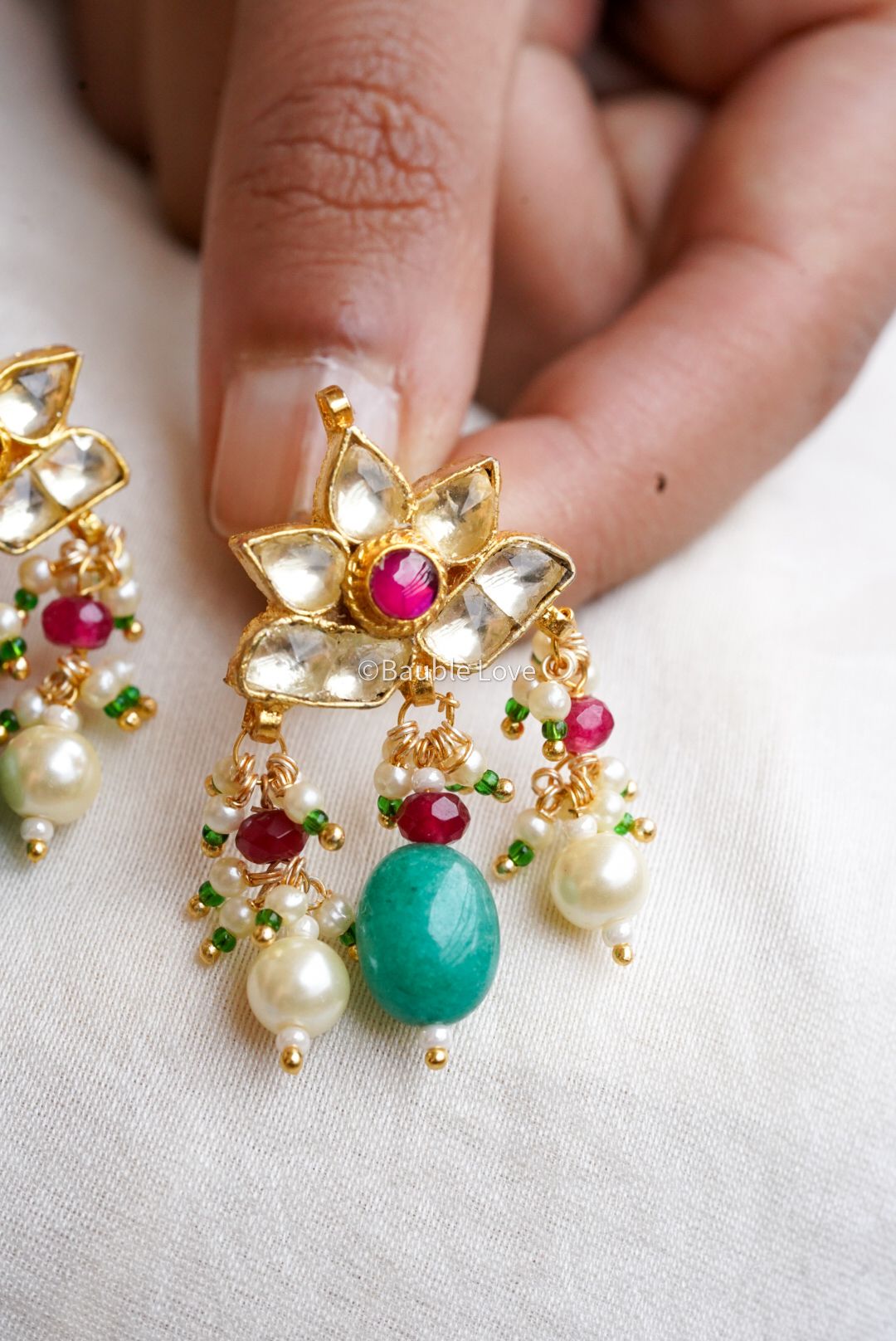 Ishi Kundan Earrings