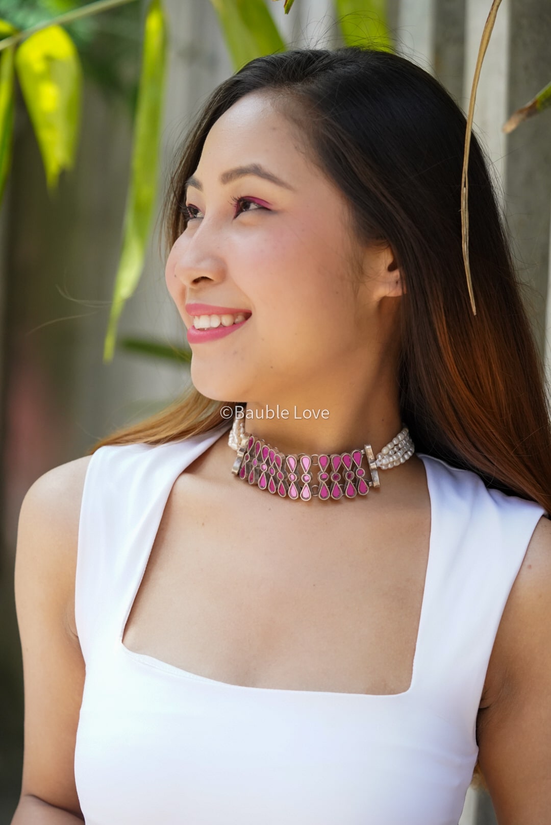 Baroque Glass Choker (Pink)