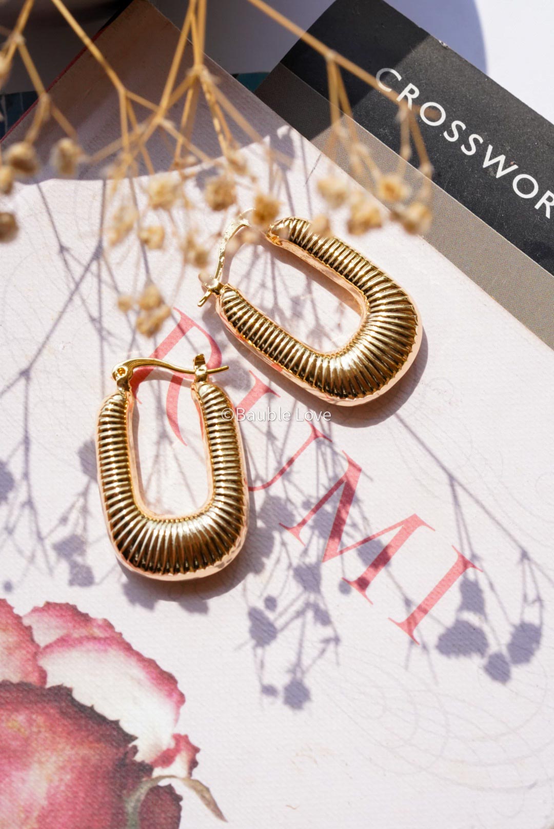 Gold plated Ribbed Earrings