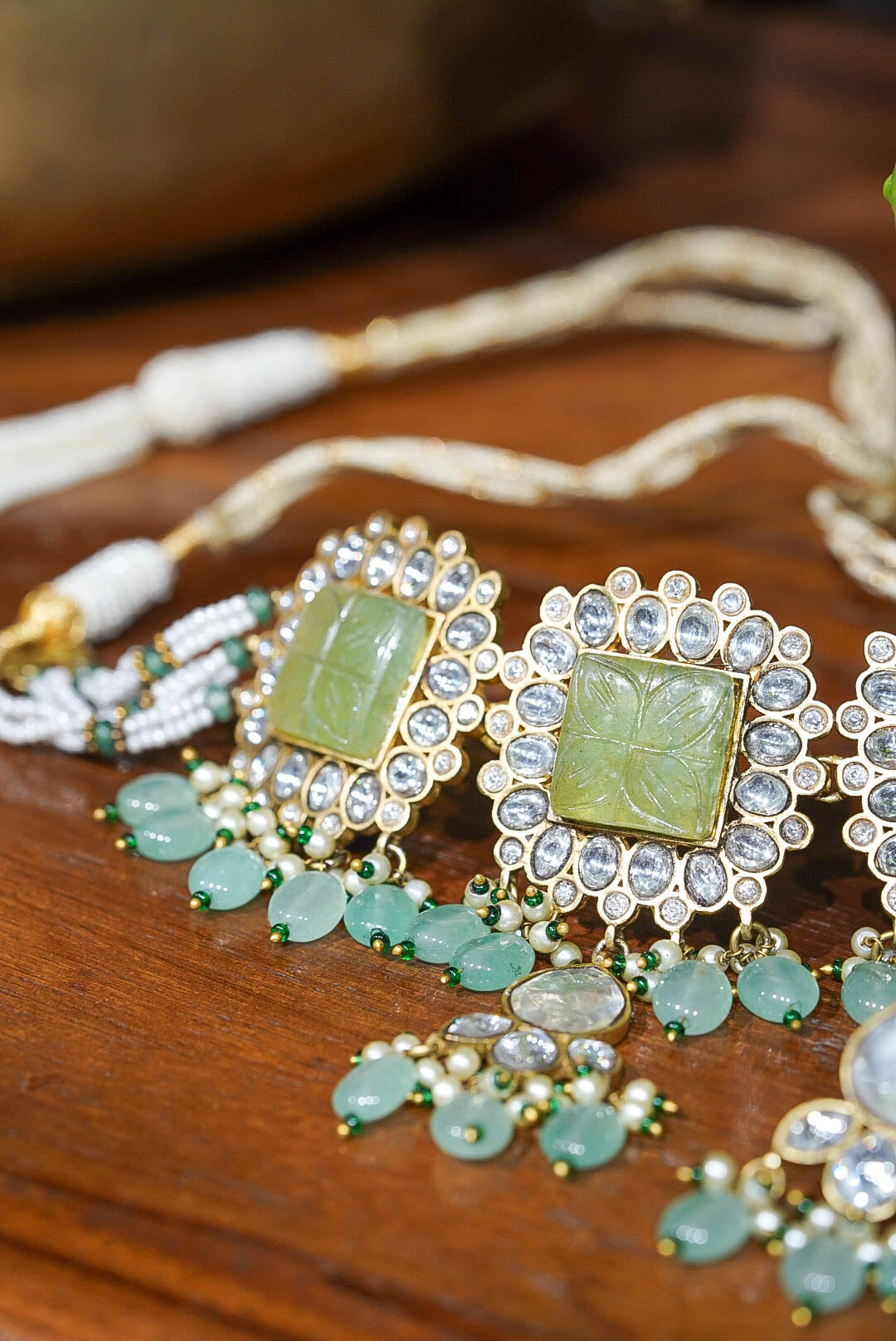 Runa Jadau Choker Set