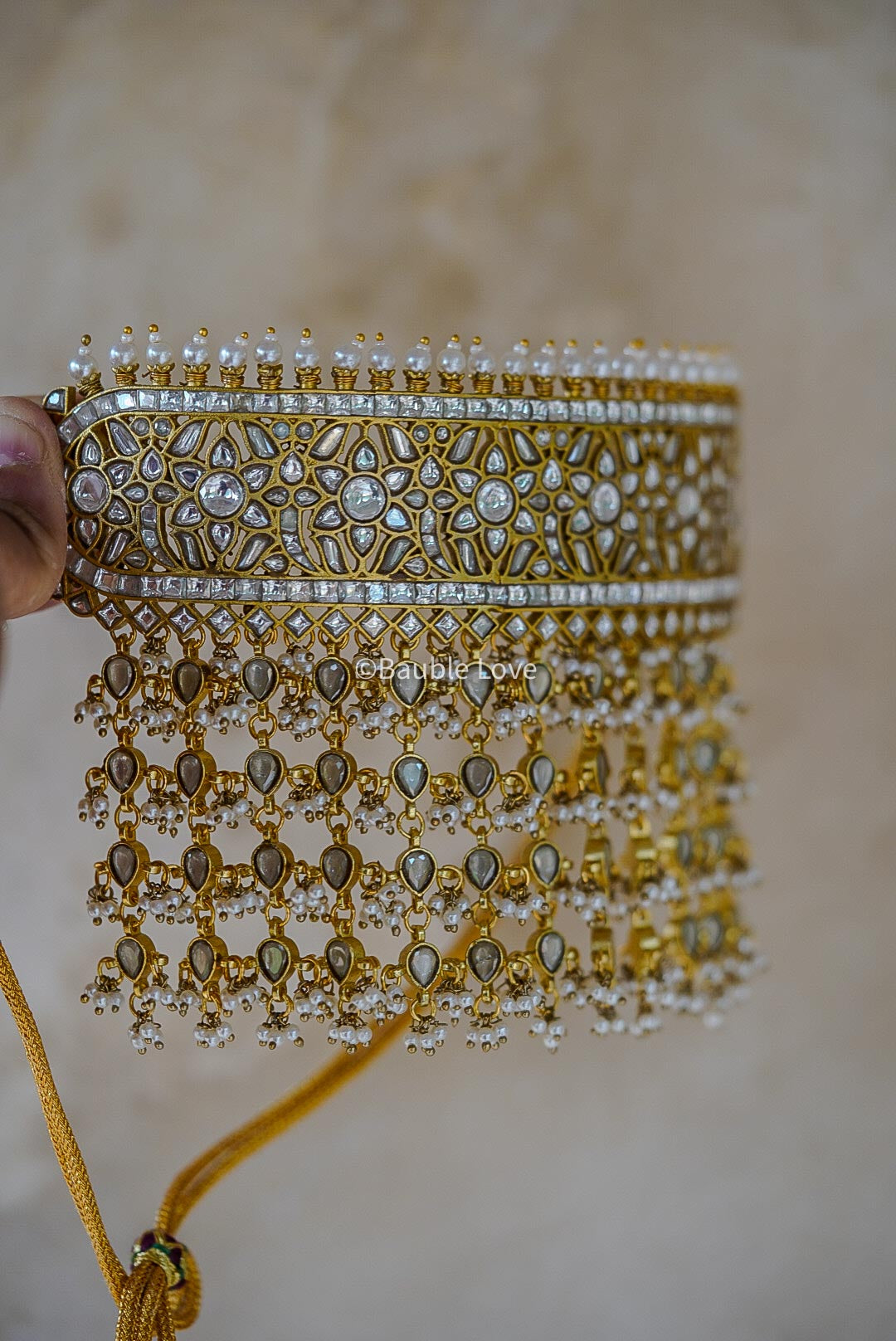 Uthkantha Jadau Choker