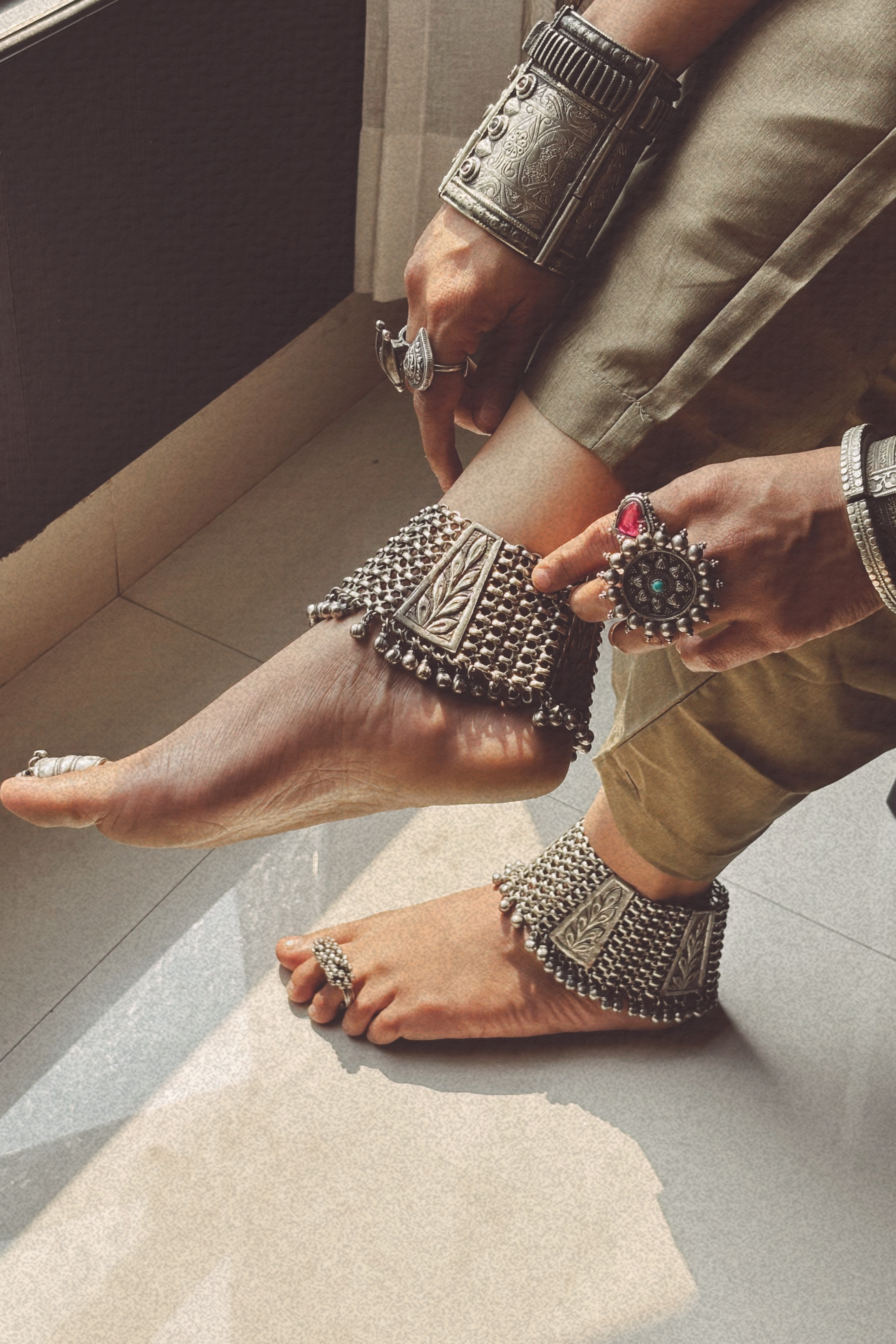 Sunheri Anklet Set (Set of 2)