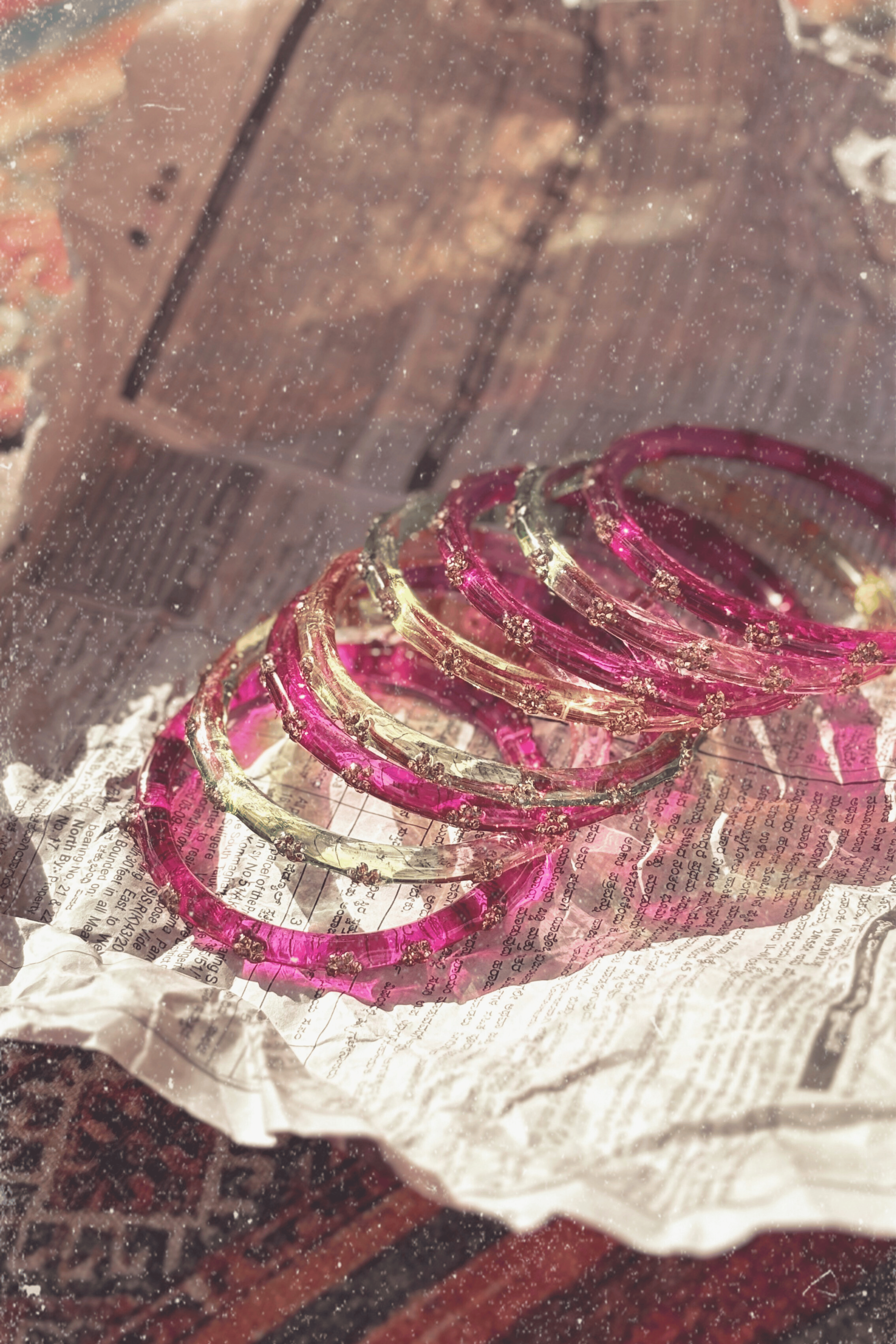 Ella Glass Bangle (Set of 4)
