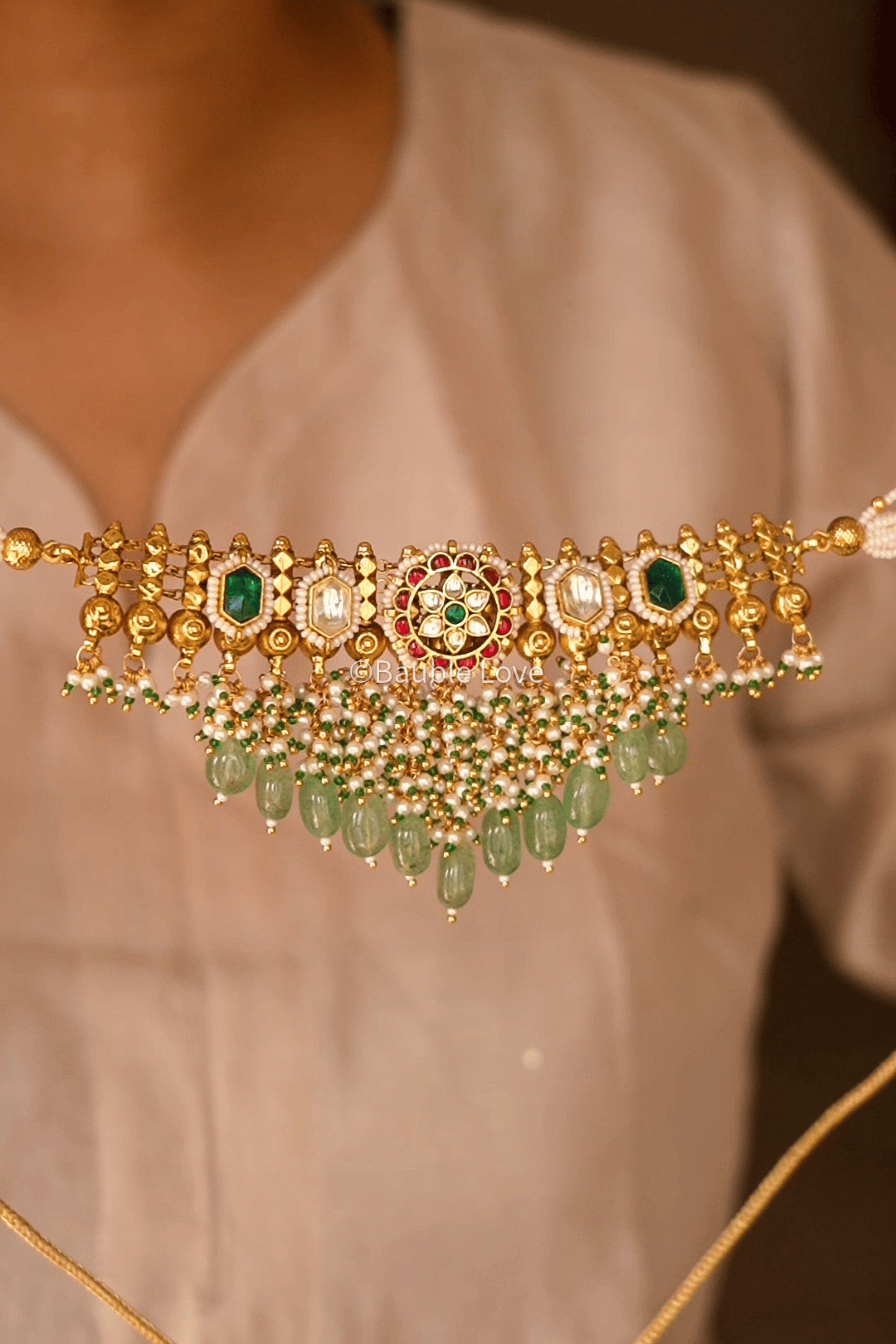 Ayesha Kundan Choker Set