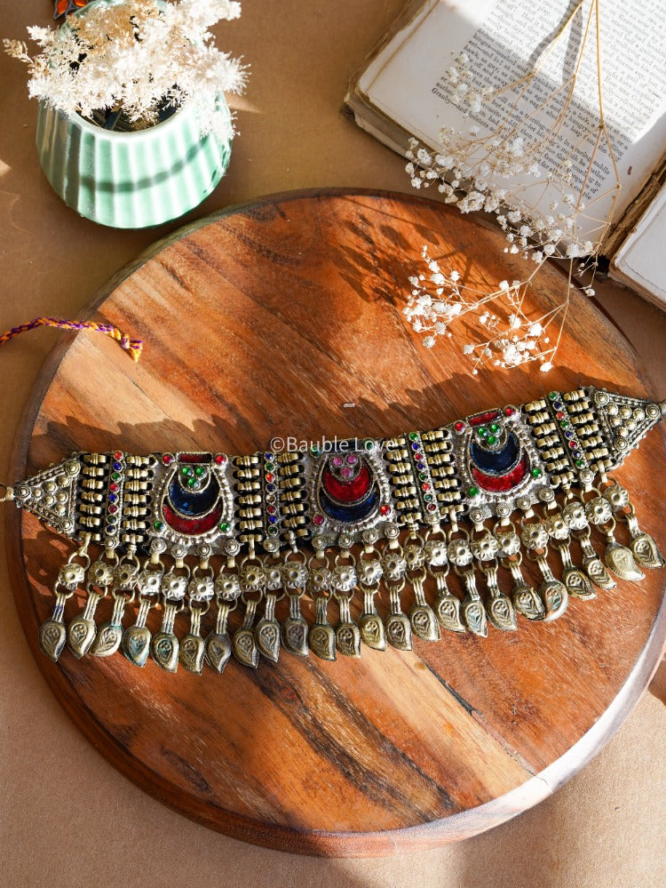 Alfaz Afghan Choker