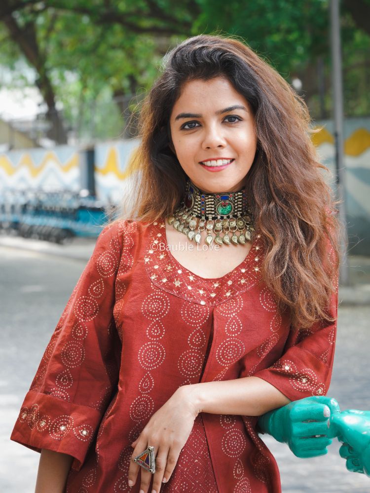 Roohi Afghan Choker
