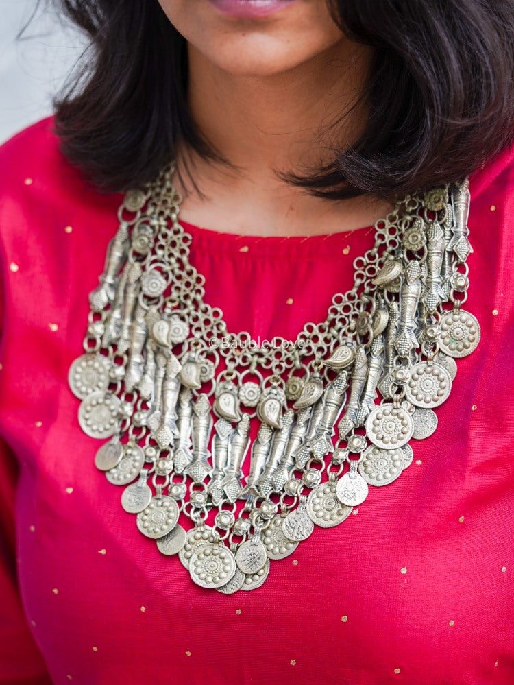 Vrinda Afghan Choker 2.0