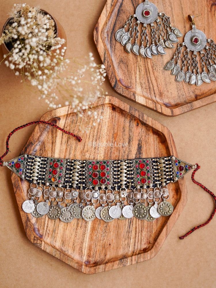 Usma Afghan Choker