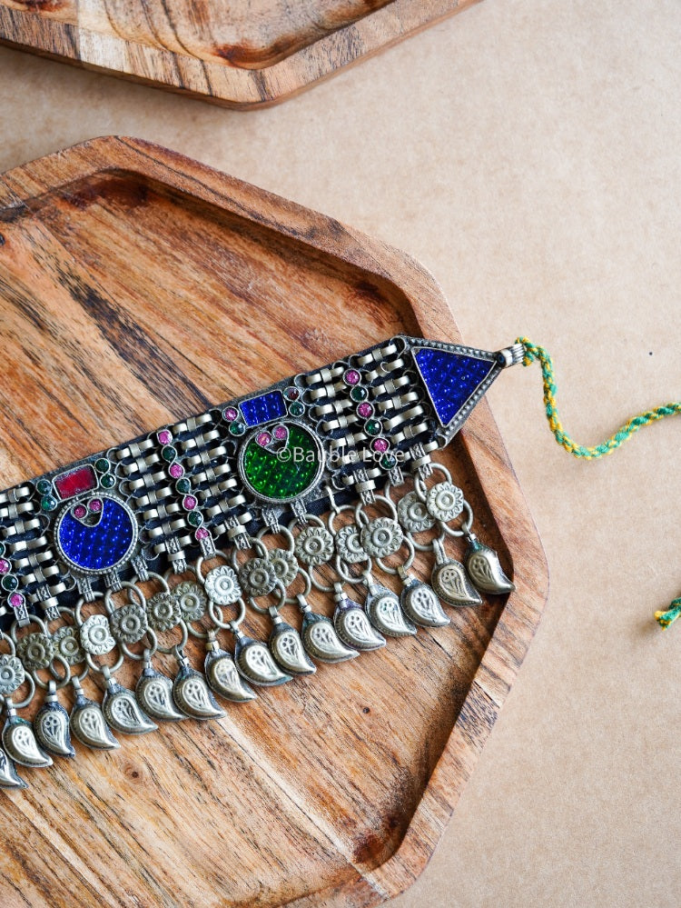 Bidisha Afghan Choker