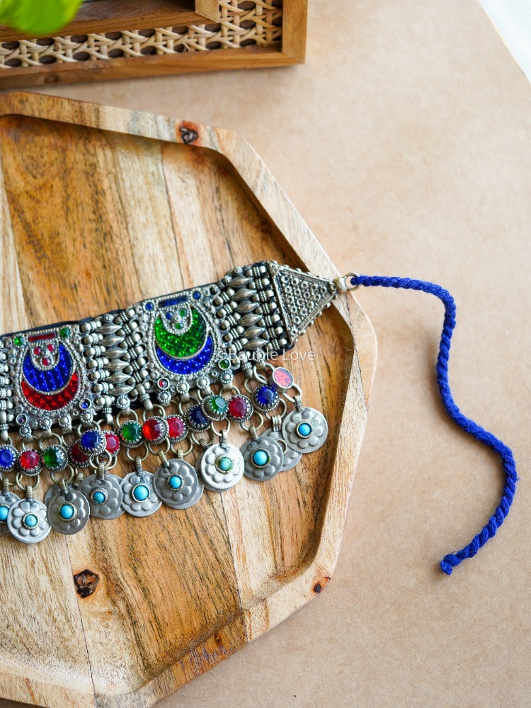 Amedha Afghan Choker