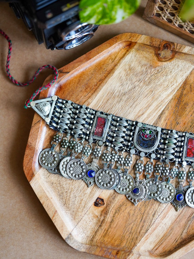 Usma Afghan Choker