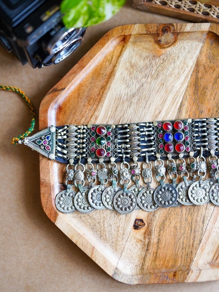 Mojdeh Afghan Choker