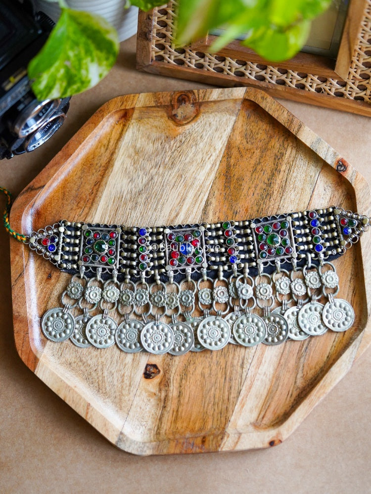 Diwan Afghan Choker