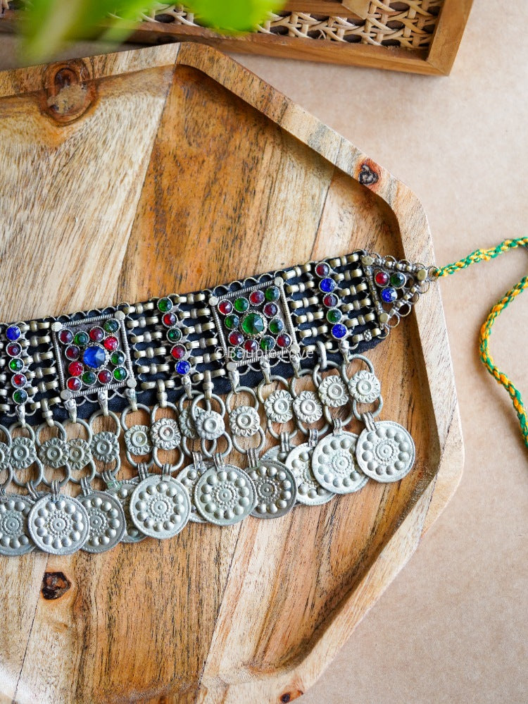 Diwan Afghan Choker