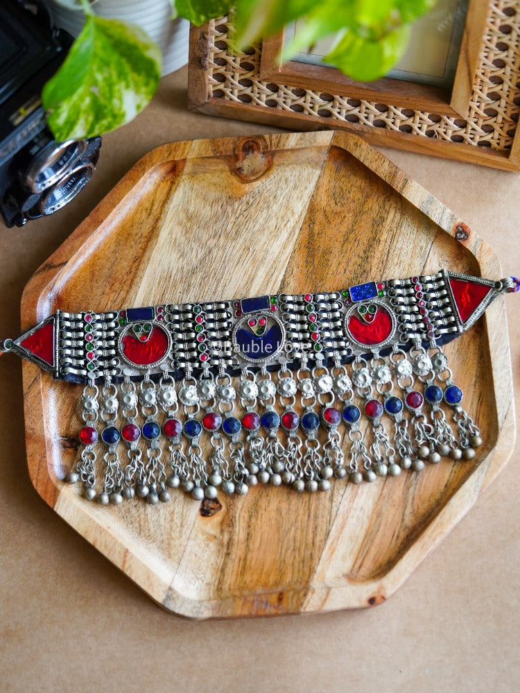 Omiya Afghan Choker