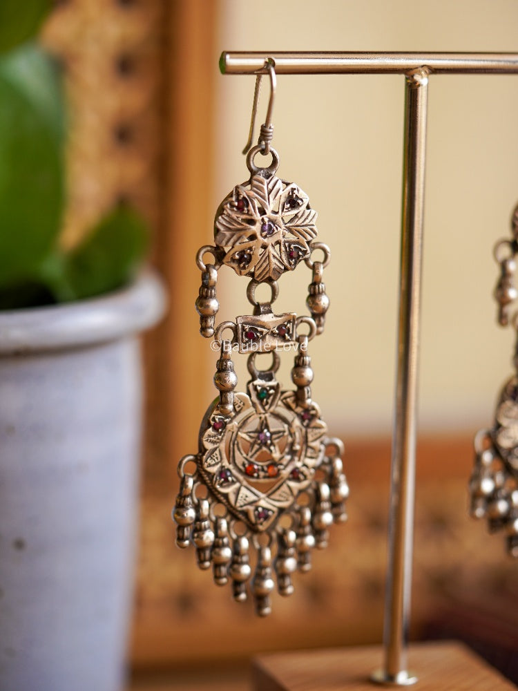 Mudra Parádosi Earrings