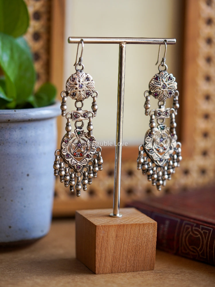 Mudra Parádosi Earrings