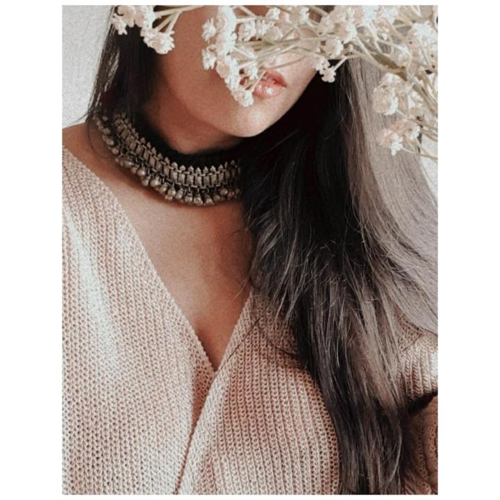 Zaina Lambhani Choker