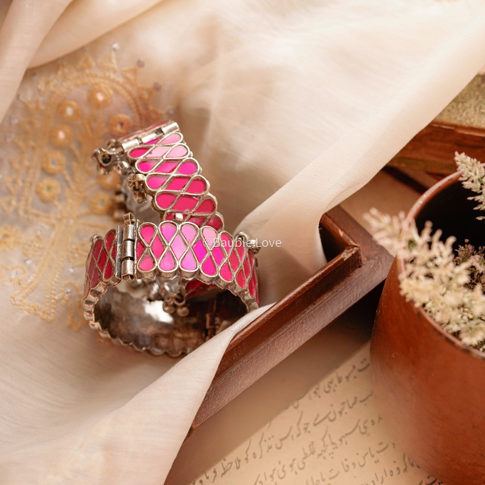 Gitika Glass Cuff (Pink)