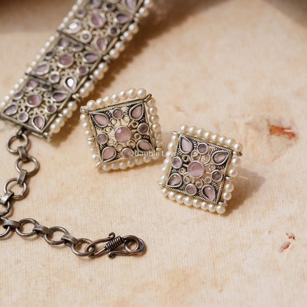 Antra Brass Choker Set (Pastel Pink)