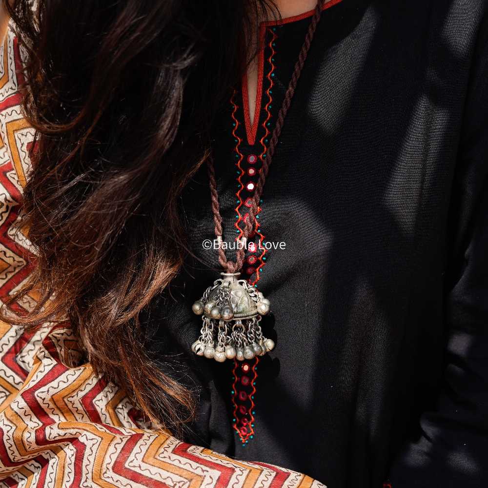 Lambhani Jhumka Pendant (Brown)