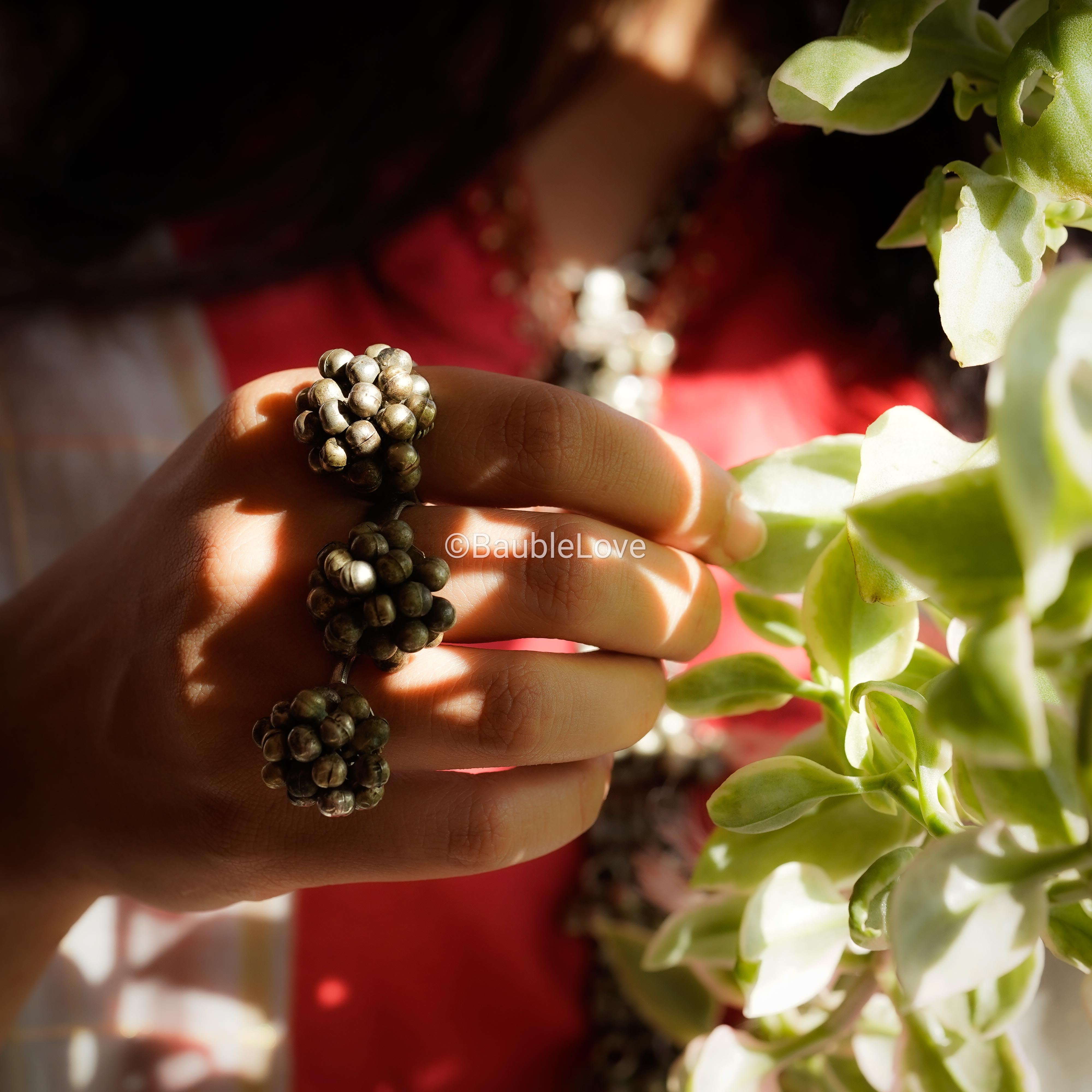 SHREY LAMBHANI RING - BAUBLE LOVE