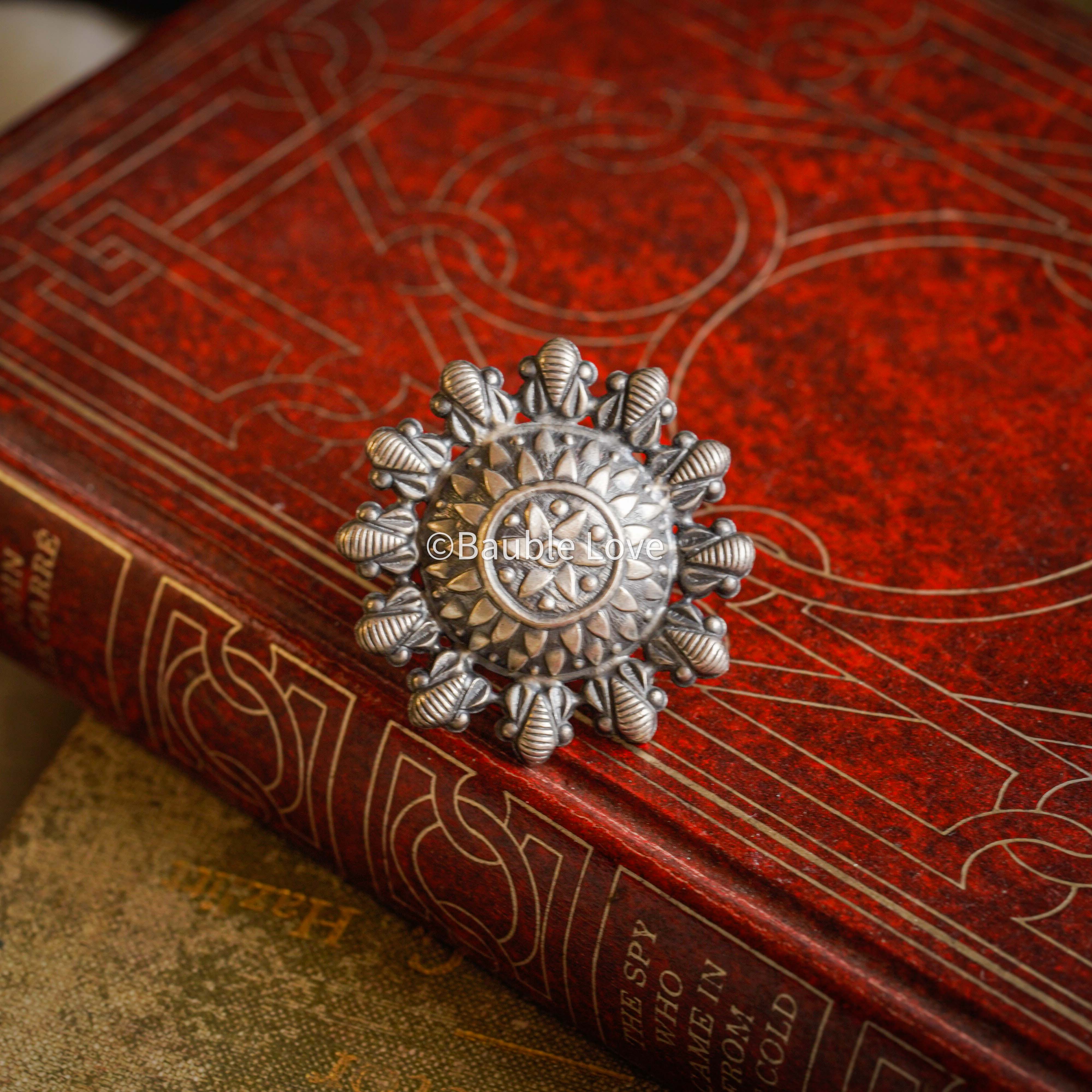 Vishaka Silver Ring (925)