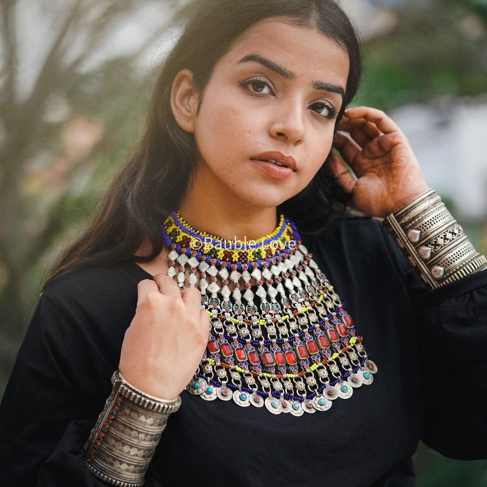 Nida Afghan Choker