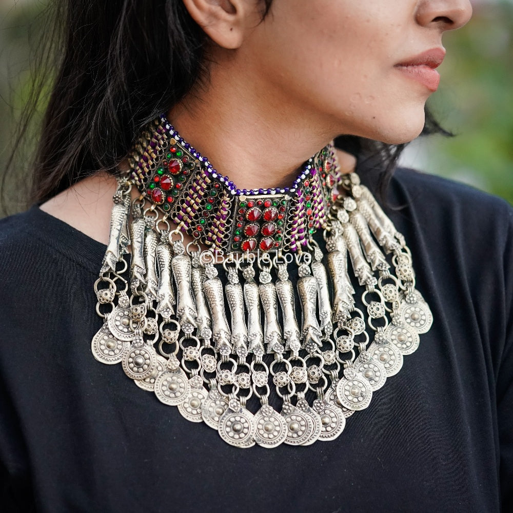 Sanam Afghan Choker