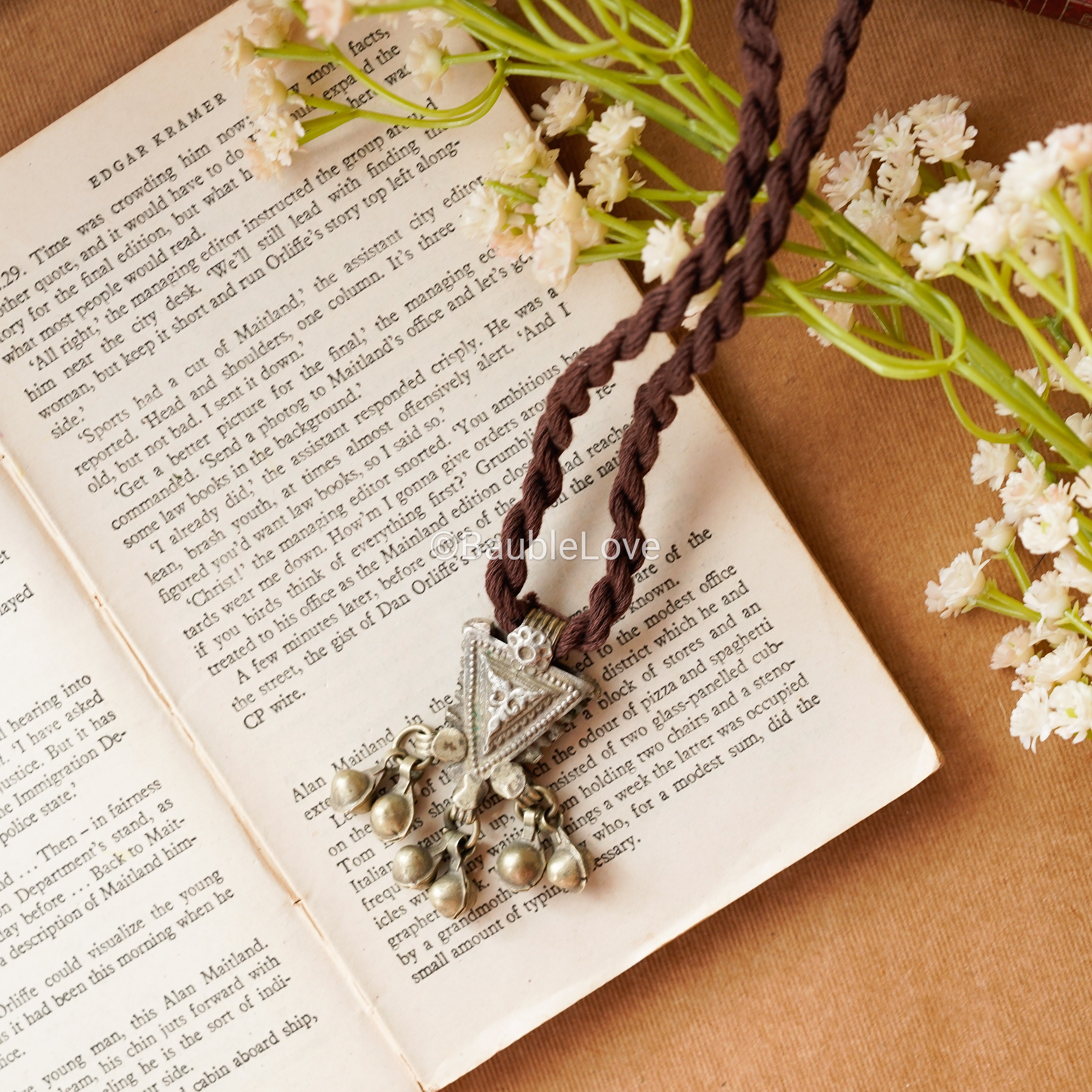Trikon Vintage Necklace