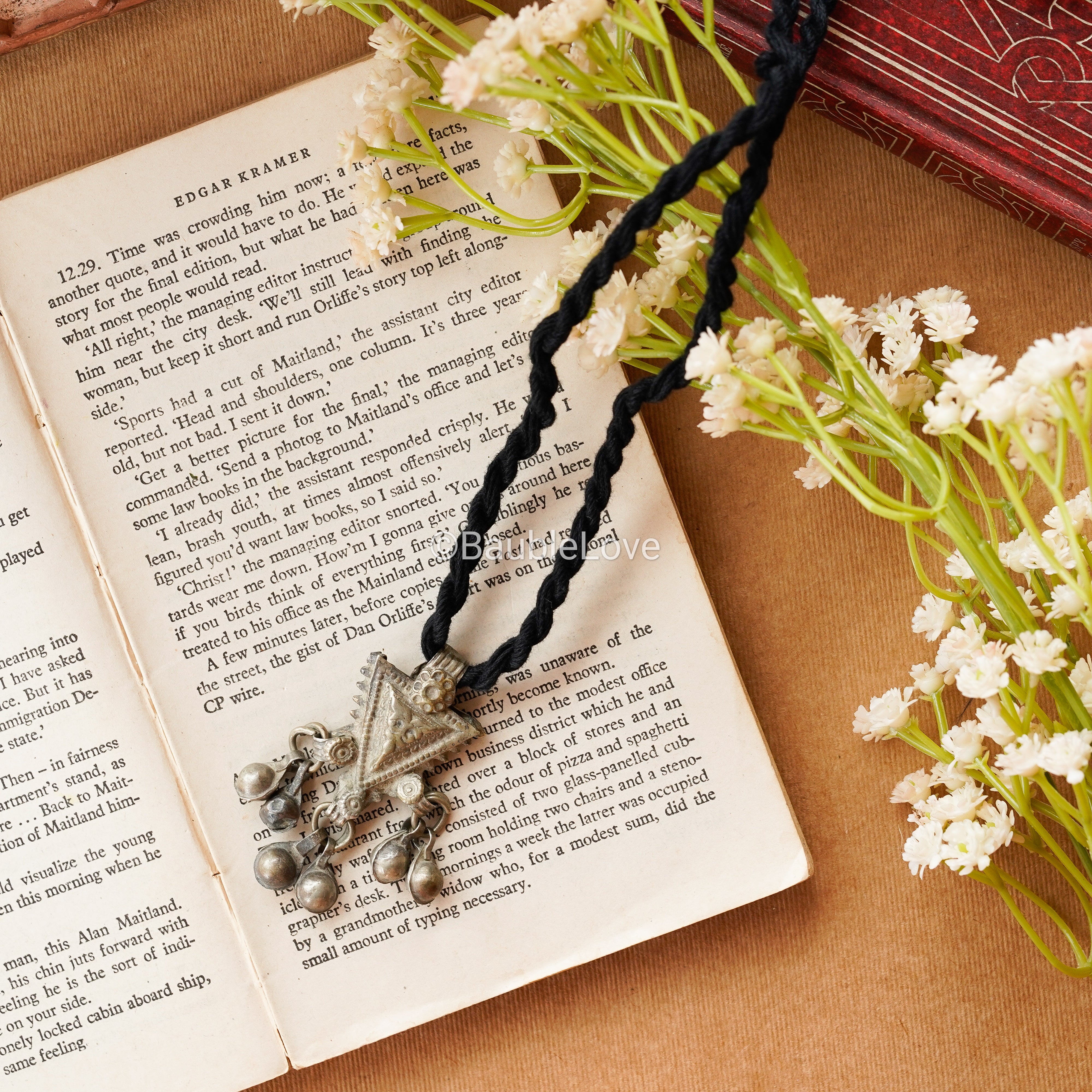 Trikon Vintage Necklace