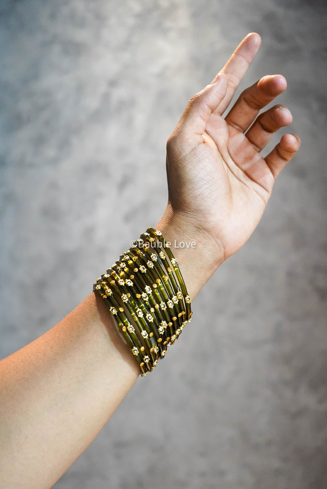 Tyohaar Glass Bangle (Set of 12)