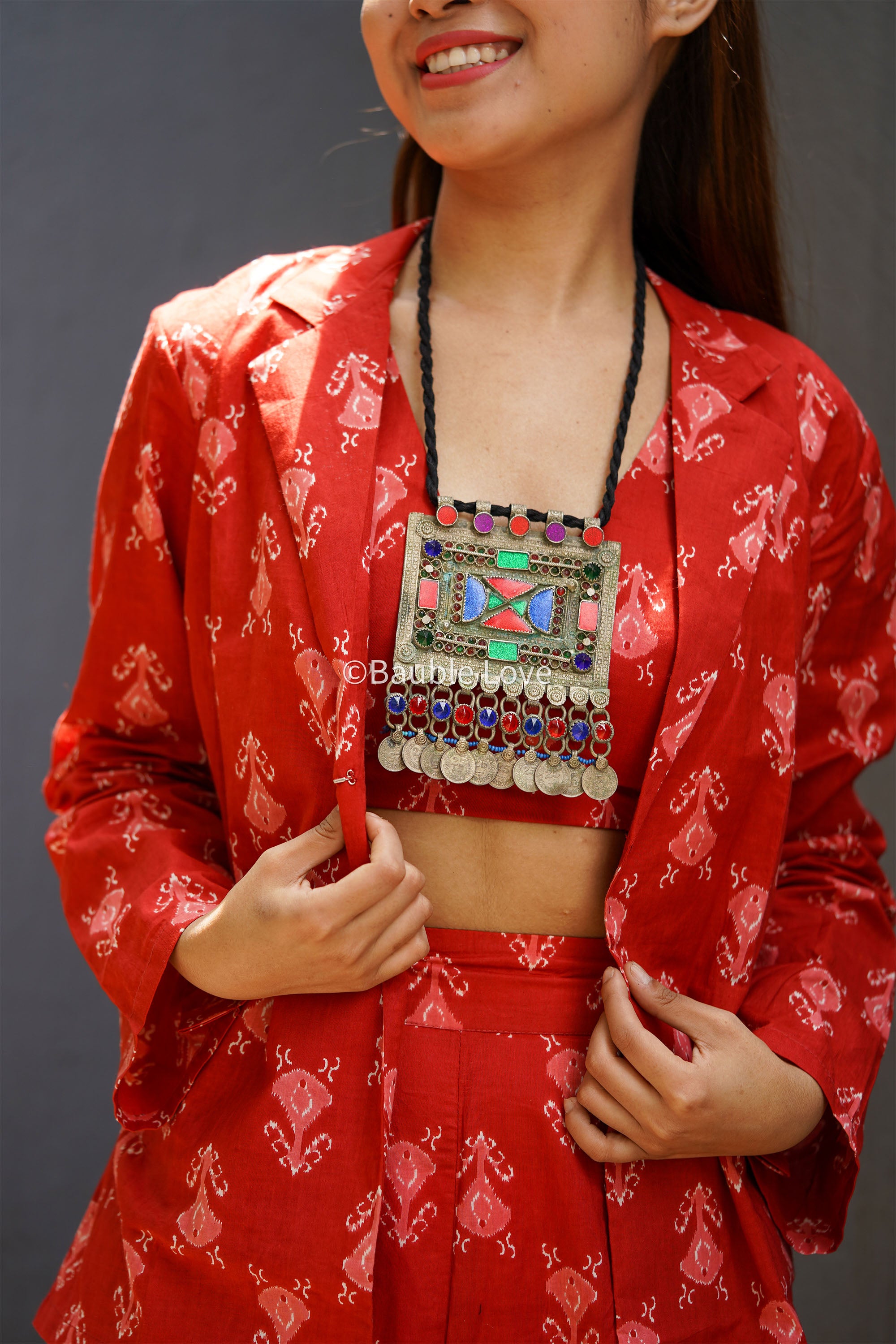 Jinshaw Afghan Necklace