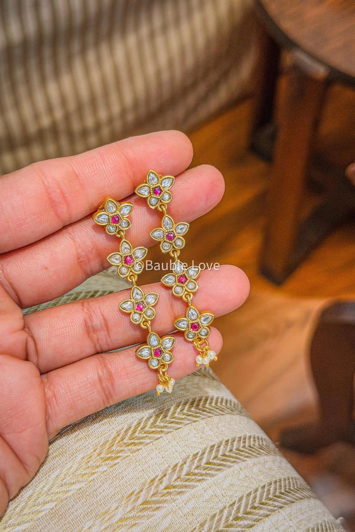 Mira Jadau Earrings