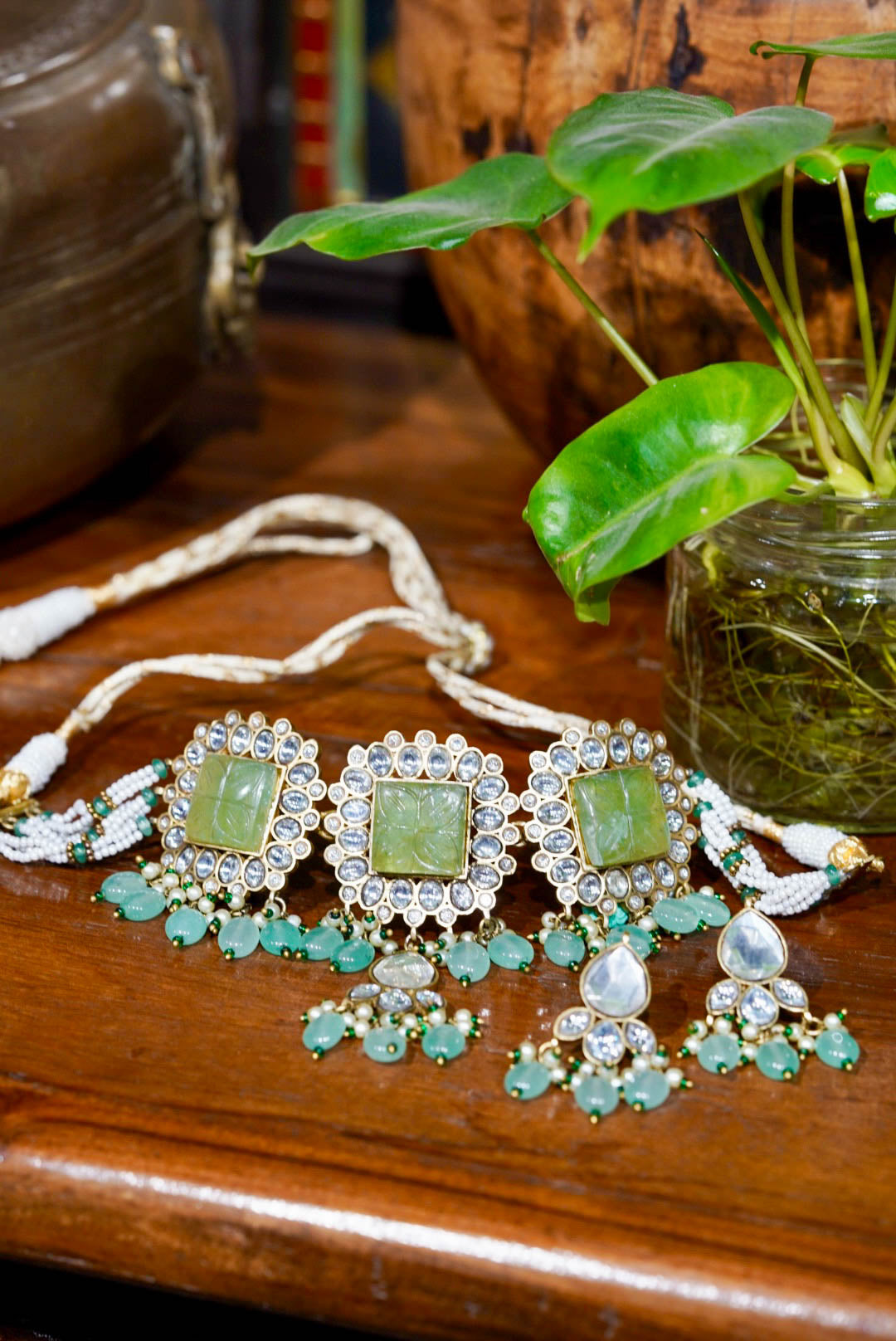 Runa Jadau Choker Set