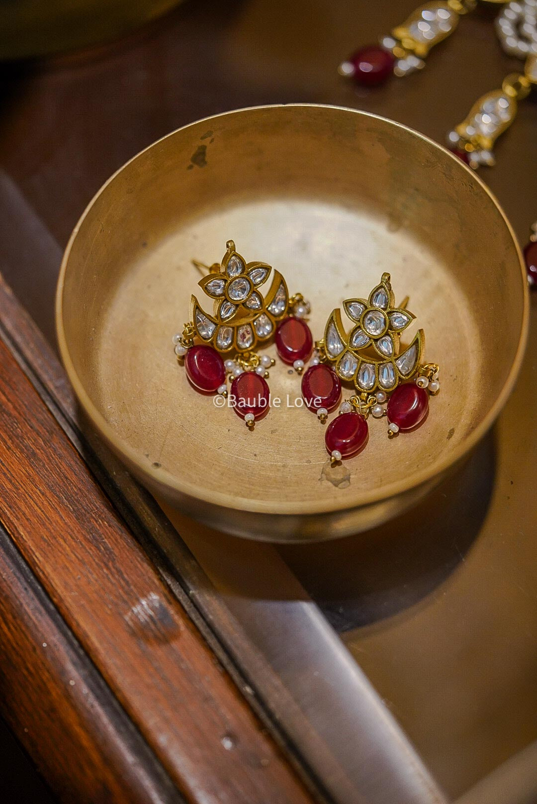 Milan Jadau Earrings(White)