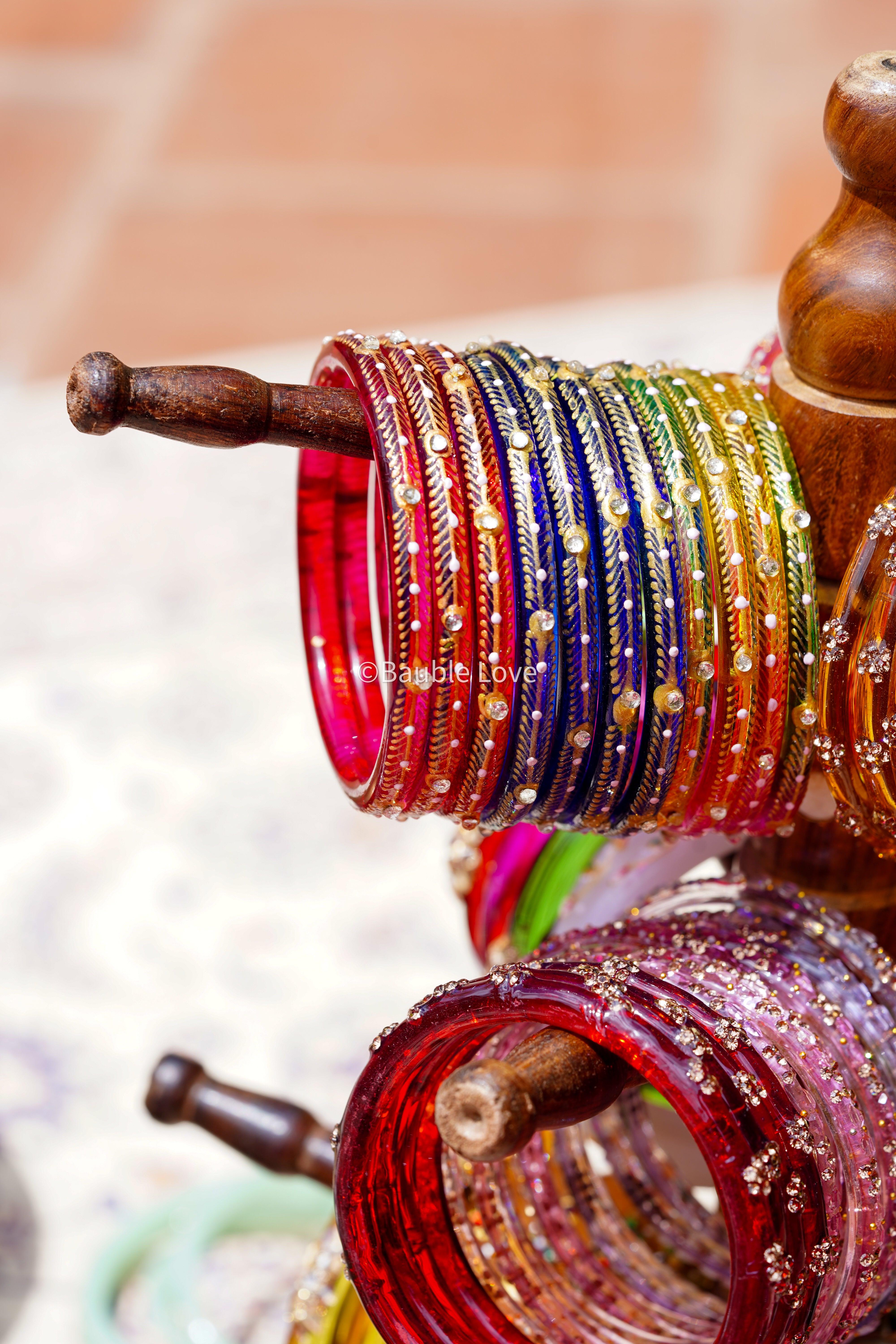 Jeevika Glass Bangle (Set of 2)