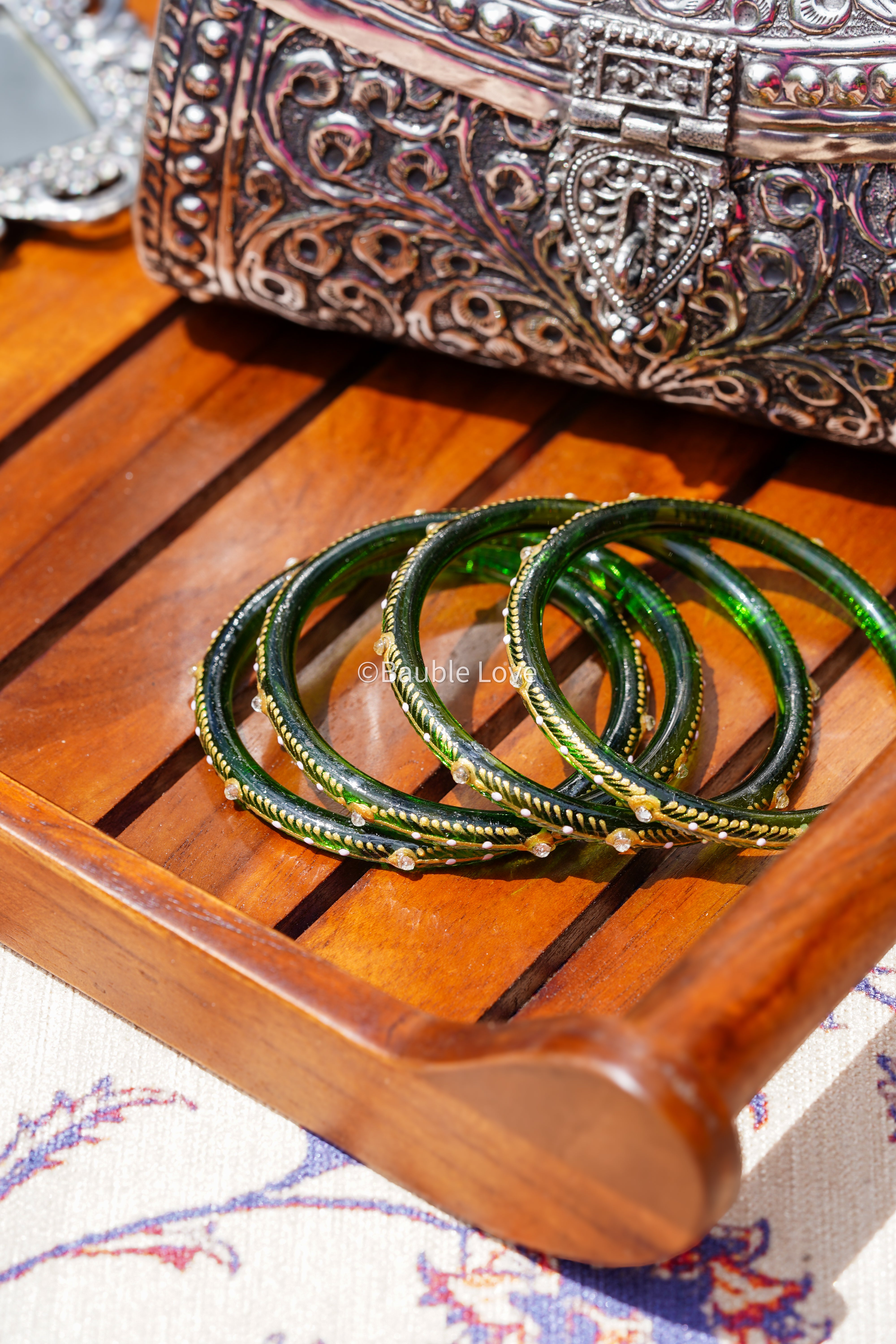Jeevika Glass Bangle (Set of 2)